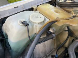 Image 44/57 of Mercedes-Benz 190 D 2.5 (1992)