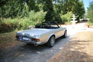 Image 13/37 of Mercedes-Benz 280 SL (1969)