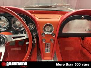 Bild 12/15 von Chevrolet Corvette Sting Ray Convertible (1963)