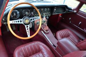 Bild 19/32 von Jaguar E-Type 4.2 (1967)