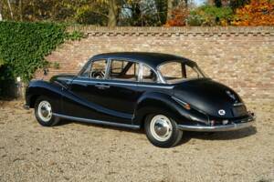 Bild 2/50 von BMW 502 - 3,2 Liter (1958)