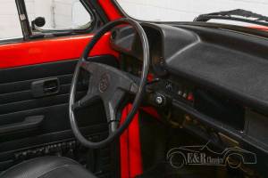 Imagen 9/19 de Volkswagen Maggiolone 1303 (1977)