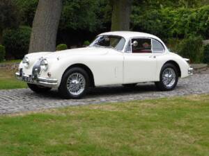 Image 9/33 of Jaguar XK 150 3.8 S FHC (1960)