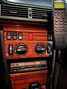 Afbeelding 43/74 van Mercedes-Benz 220 TE (1993)