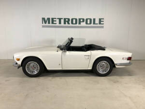 Immagine 2/23 di Triumph TR 6 PI (1974)