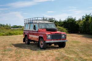 Image 13/50 de Land Rover Defender 110 (1983)