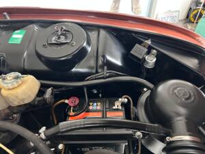 Imagen 24/35 de Peugeot 504 Convertible (1971)