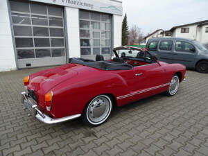Image 16/63 of Volkswagen Karmann Ghia 1500 (1971)