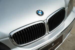 Image 19/50 de BMW 745d (2005)