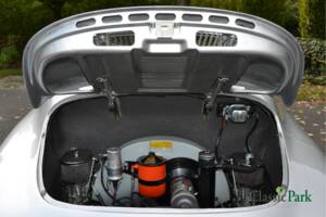 Image 14/50 of Porsche 356 B 1600 Super 90 (1962)