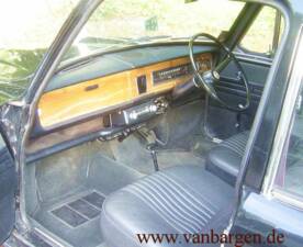 Immagine 2/12 di Wolseley 1300 (1968)