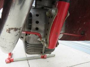 Imagen 25/45 de Moto Morini 175 GT (1958)