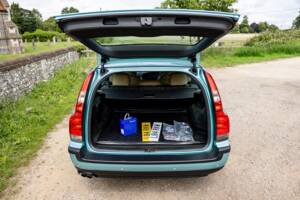 Image 47/50 de Volvo V70 R AWD (2003)