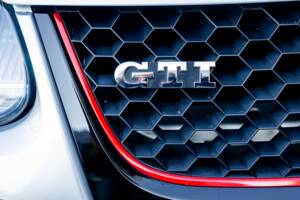 Bild 29/50 von Volkswagen Golf V GTI (2006)