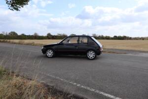 Obraz 38/56 pojazdu Peugeot 205 GTi 1.9 (1991)