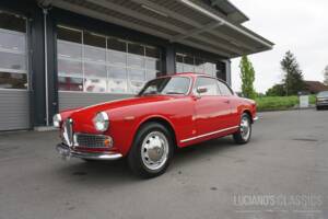 Image 3/68 of Alfa Romeo Giulietta Sprint 1300 (1965)