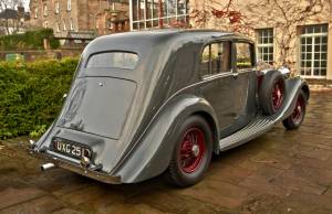Image 11/50 of Rolls-Royce Phantom III (1937)