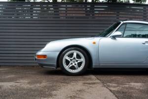 Image 4/60 of Porsche 911 Targa (1996)