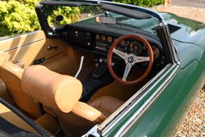 Image 18/26 de Jaguar Type E V12 (1973)