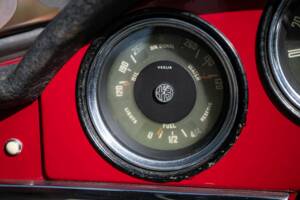 Image 11/46 of Alfa Romeo 2000 Spider (1960)