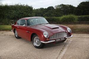 Image 7/23 of Aston Martin DB 6 (1966)