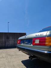 Image 14/50 de BMW 745i (1982)