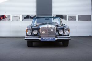 Bild 24/37 von Mercedes-Benz 280 SE (1969)