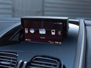 Bild 16/68 von Aston Martin V12 Vantage S (2018)