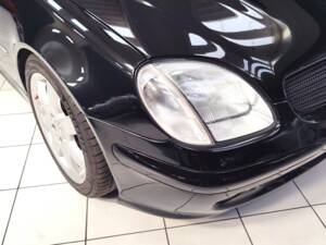 Bild 5/54 von Mercedes-Benz SLK 230 Kompressor (2002)