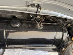 Bild 32/37 von FIAT 500 L (1971)