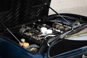 Imagen 35/36 de Ferrari 365 GTC/4 (1972)