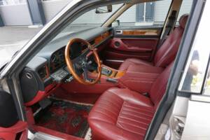 Image 34/61 de Jaguar Sovereign 3.6 (1987)