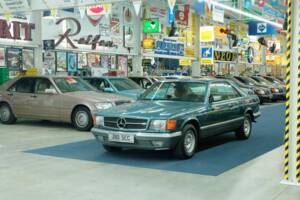 Bild 10/50 von Mercedes-Benz 380 SEC (1983)