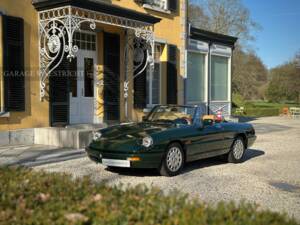 Image 67/100 de Alfa Romeo 2.0 Spider (1993)