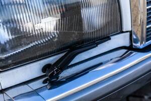 Image 28/175 of Mercedes-Benz 420 SE (1986)