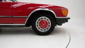 Image 10/15 de Mercedes-Benz 280 SL (1983)