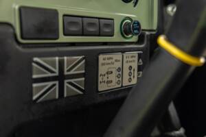 Afbeelding 30/44 van Land Rover Defender 90 (2008)