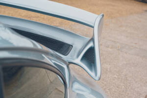 Image 23/104 of Porsche 911 Carrera RS (1995)