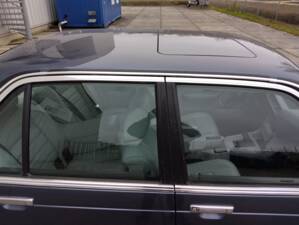 Bild 106/113 von BMW 735i (1986)