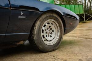 Bild 15/24 von Lamborghini Espada 400 GT (1973)