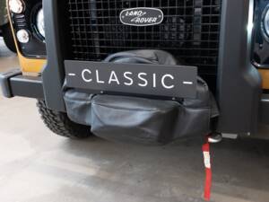 Image 40/47 of Land Rover Defender 90 Works V8 (2013)
