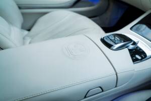 Image 18/48 of Mercedes-Benz S 63 AMG S 4MATIC (2018)