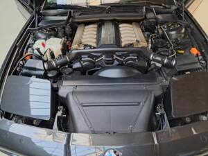 Imagen 16/24 de BMW 850i (1992)