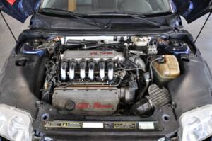Image 3/17 of Alfa Romeo GTV 2.0 V6 Turbo (1995)
