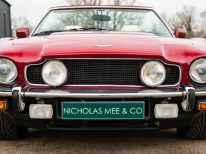 Image 17/50 de Aston Martin V8 EFi Volante (1986)