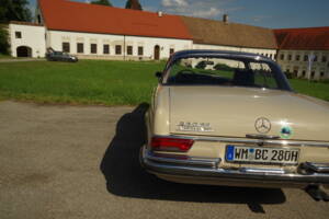 Afbeelding 18/73 van Mercedes-Benz 280 SE (1969)