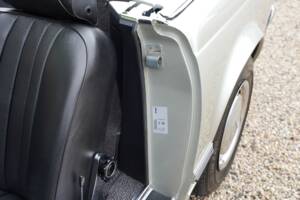 Imagen 39/50 de Mercedes-Benz 280 SL (1969)