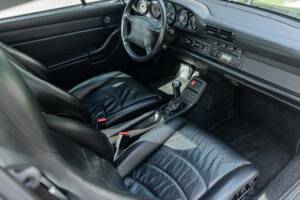 Bild 17/24 von Porsche 911 Carrera 4S (1996)