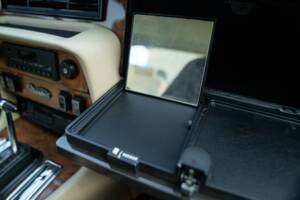 Bild 48/50 von Daimler Double Six (1988)