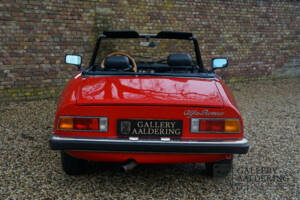 Image 24/50 of Alfa Romeo Spider Veloce 2000 (1982)